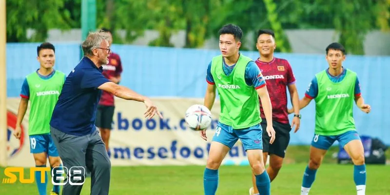 Thể Thao Sut88 đầu tư 3 tỷ đồng cho giải U21 bóng đá mở rộng 6 sut88 là người bạn đôngf hành bóng đá việt