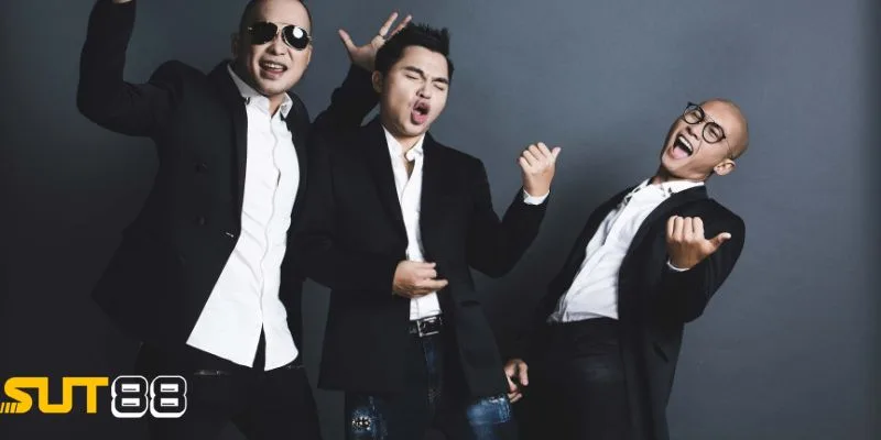 Sut88, MTV trao 3.000 phần quà cho bệnh nhân ung thư TP.HCM 7 Sut88 và nhóm nhạc MTV tiếp lửa tình thần bằng âm nhạc